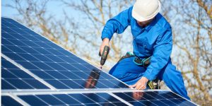 Installation Maintenance Panneaux Solaires Photovoltaïques à Manigod